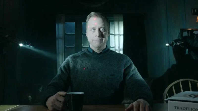 Кадры из сериала Засланец из космоса (2021)